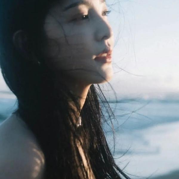 女人行 在线观看封面